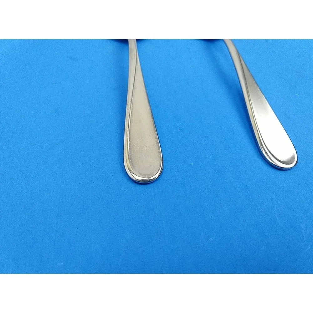 Oneida Flight Reliance USA Set Of 2 Spoons